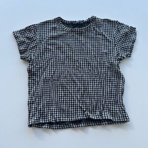 Brandy Melville tshirt